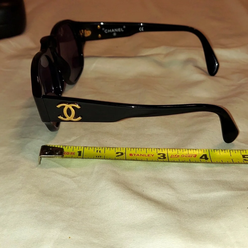Authentic Chanel Black Frame Logo Sunglasses #01452 94305